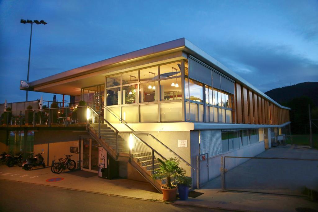 Hotel Restaurant Red Lodge Graz Ngoại thất bức ảnh